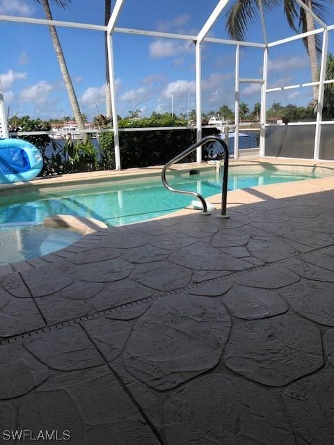 321 Stella Maris Dr., Naples, FL 34114