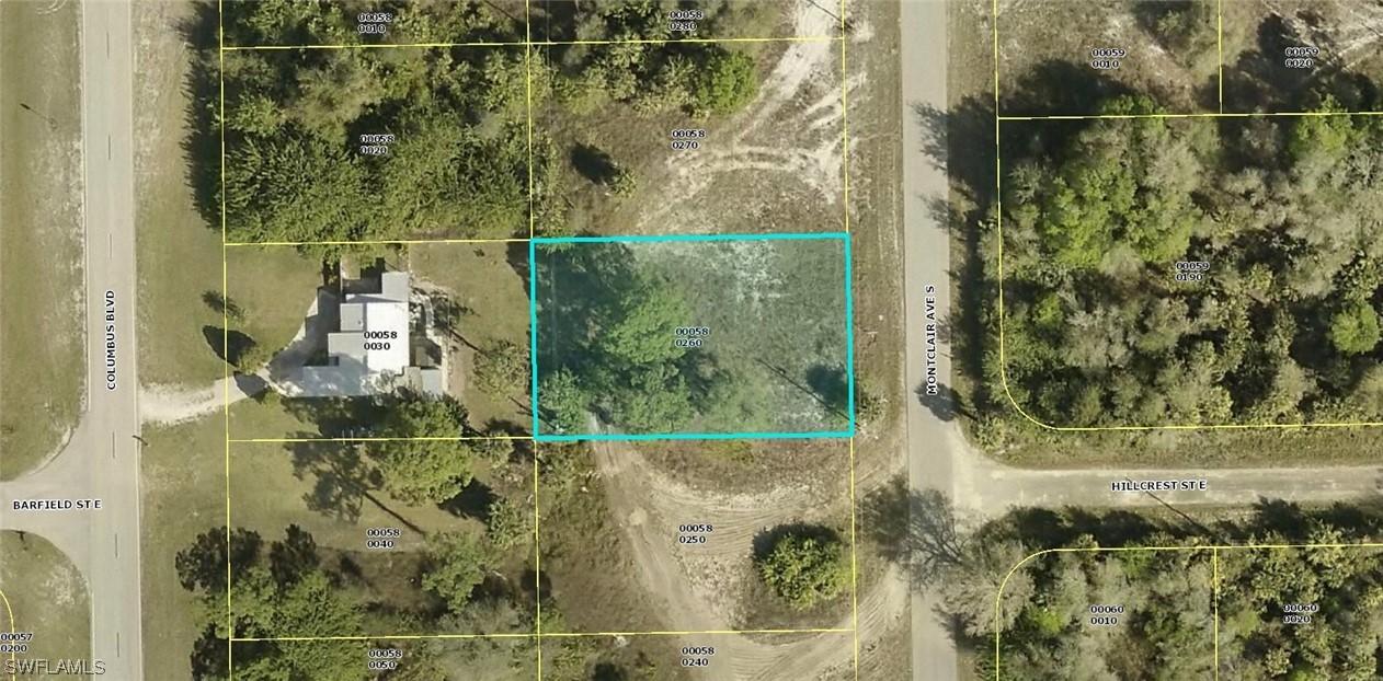 606 Montclair Ave., Lehigh Acres, FL 33974