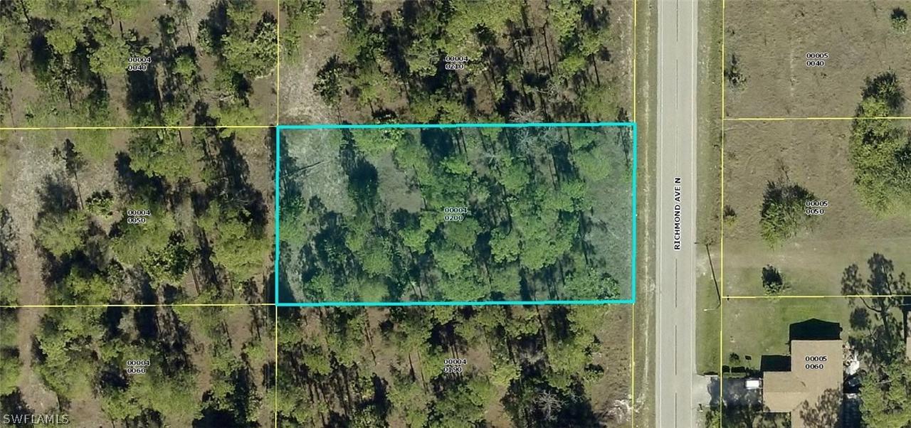 1219 Richmond Ave., Lehigh Acres, FL 33972
