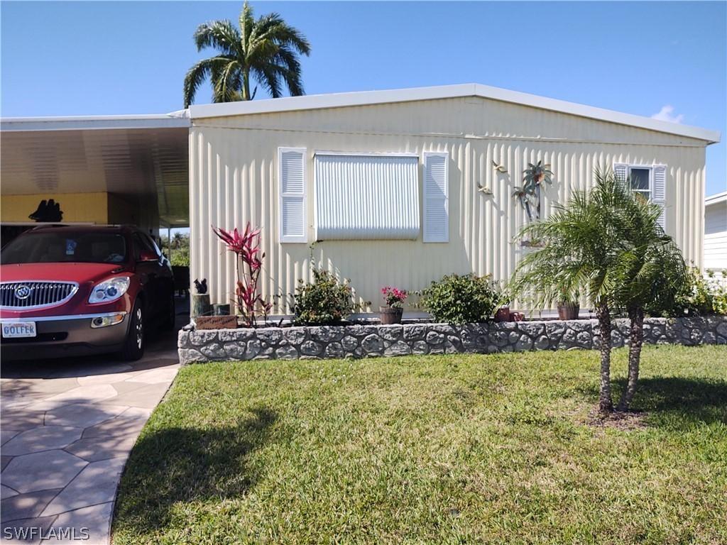 206 Sun Cir., Fort Myers, FL 33905