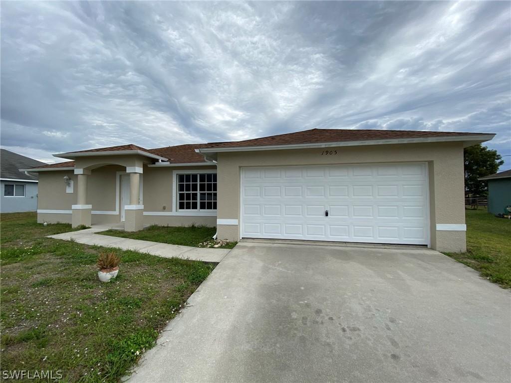 1905 NE 7th Pl., Cape Coral, FL 33909