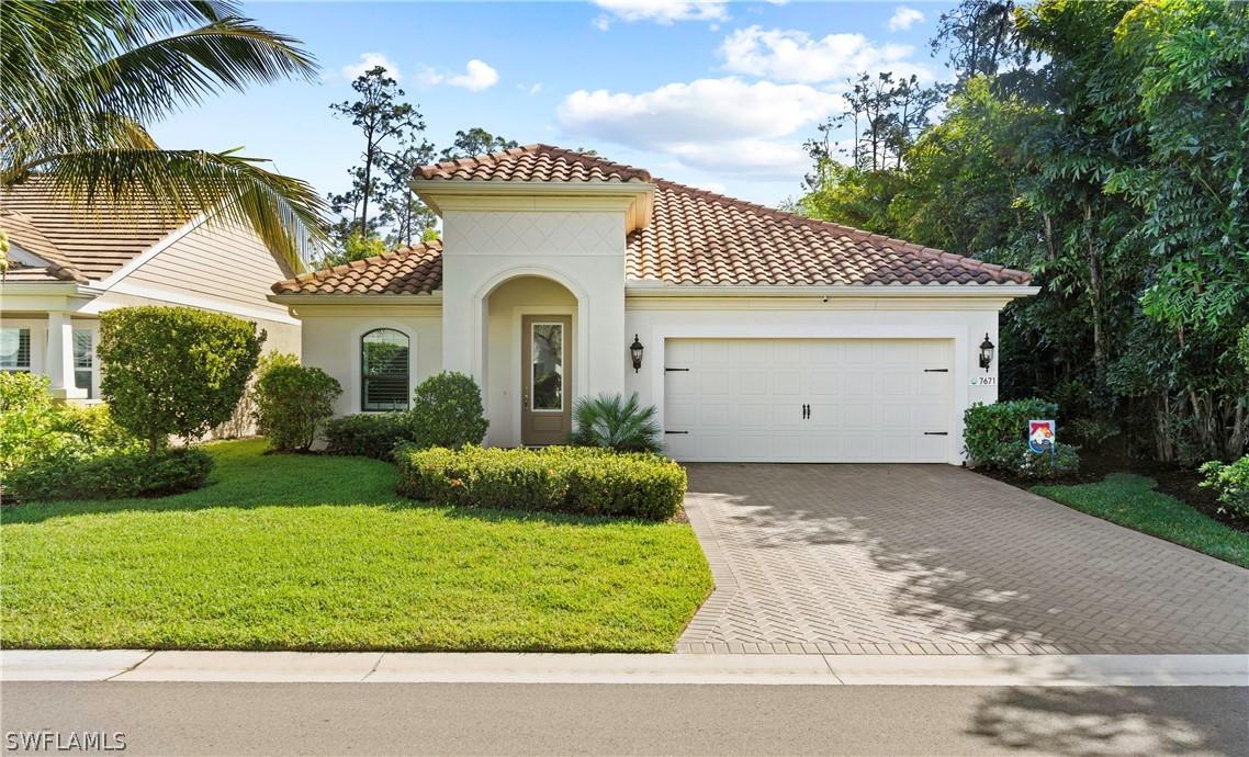7671 Cypress Walk Dr., Fort Myers, FL 33966