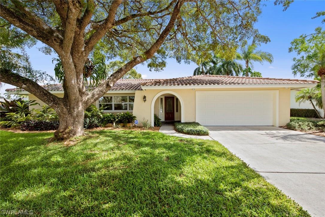 5651 Eichen Cir., Fort Myers, FL 33919