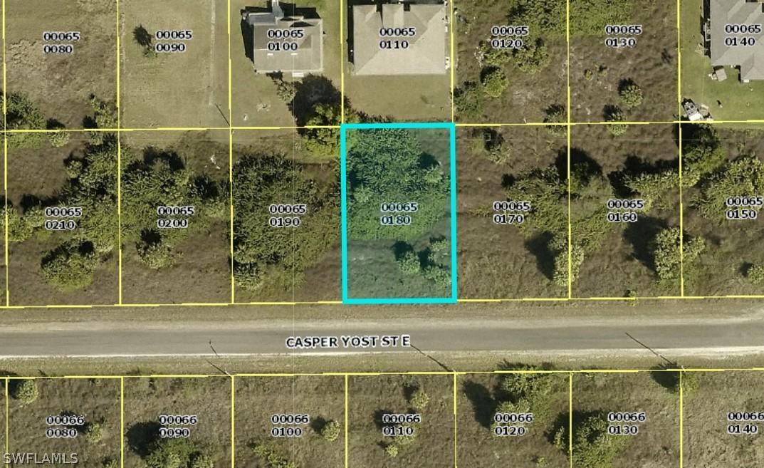 827 Casper Yost St., Lehigh Acres, FL 33974