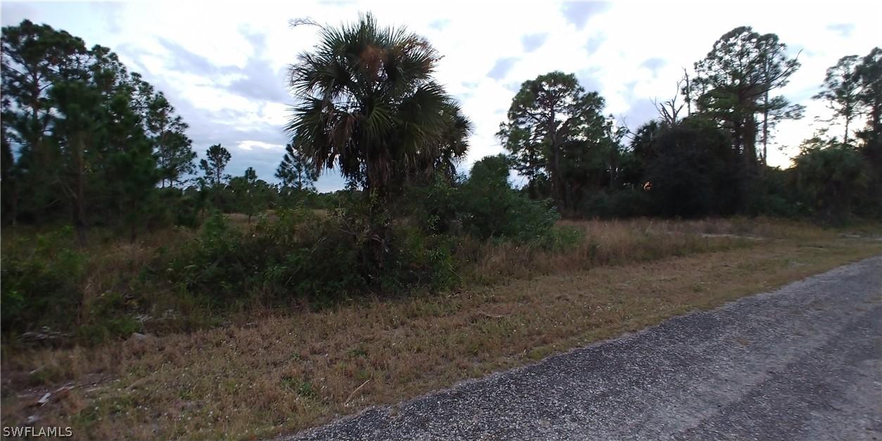 1242 Spruce St., Lehigh Acres, FL 33974