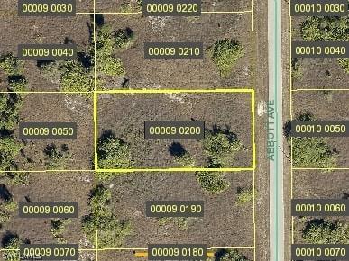 1615 Abbott Ave., Lehigh Acres, FL 33972