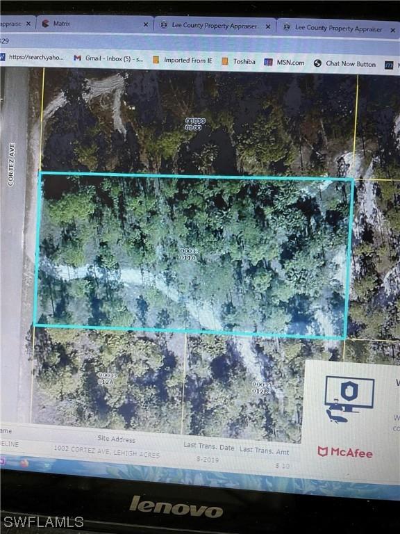 1002 Cortez Ave., Lehigh Acres, FL 33972