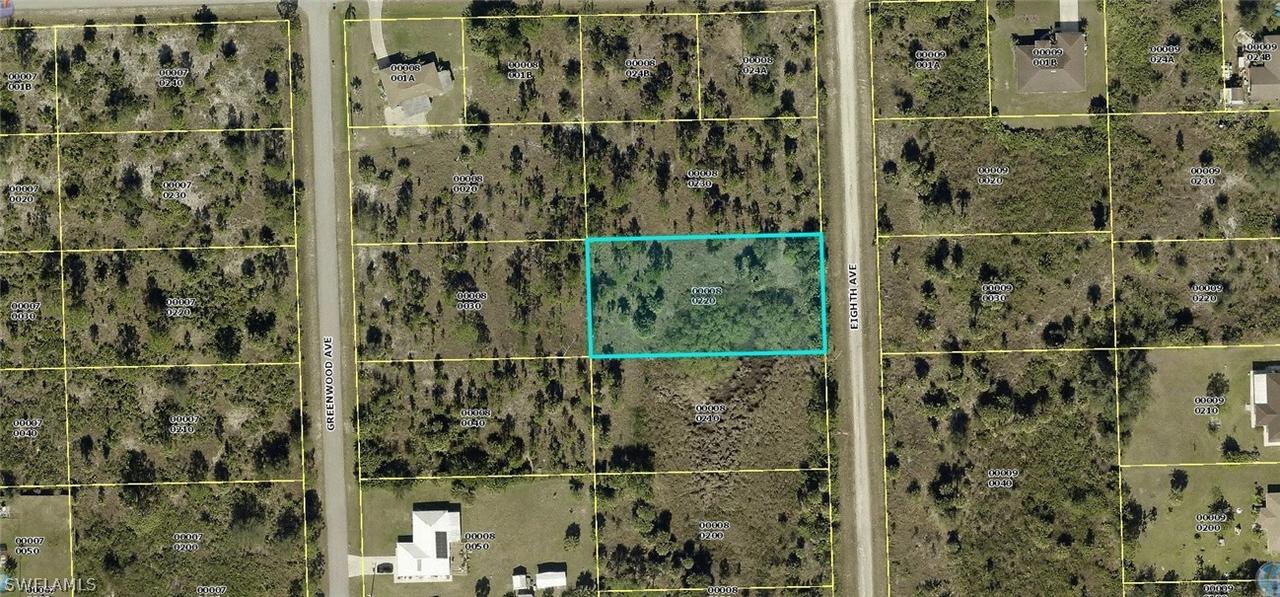 819 8th Ave., Lehigh Acres, FL 33972