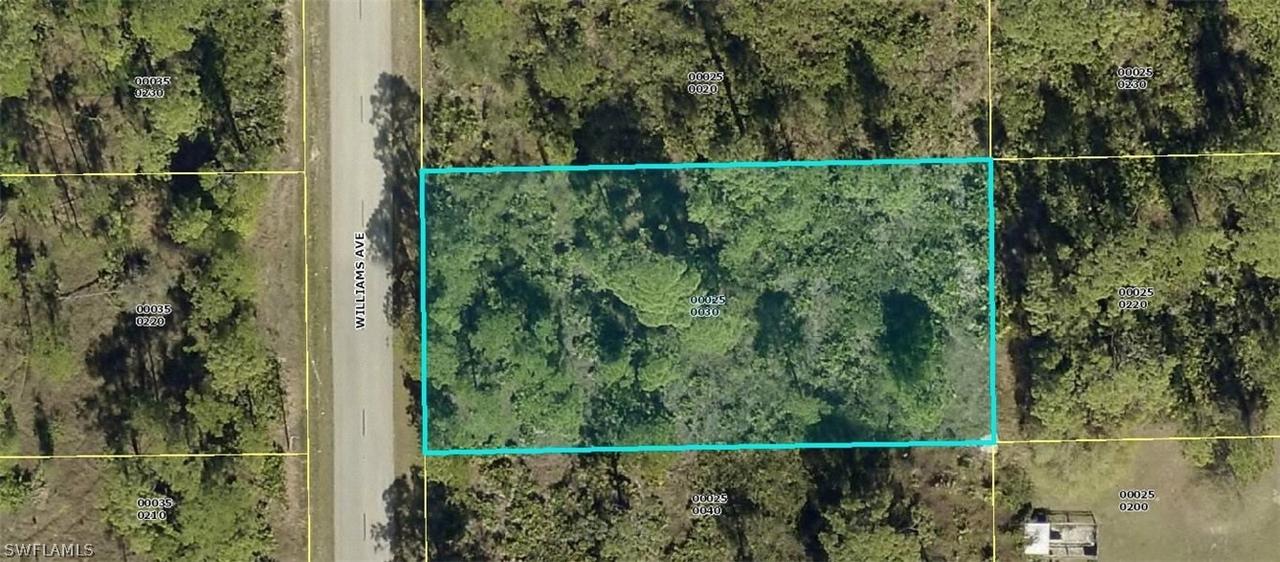 1018 Williams Ave., Lehigh Acres, FL 33972