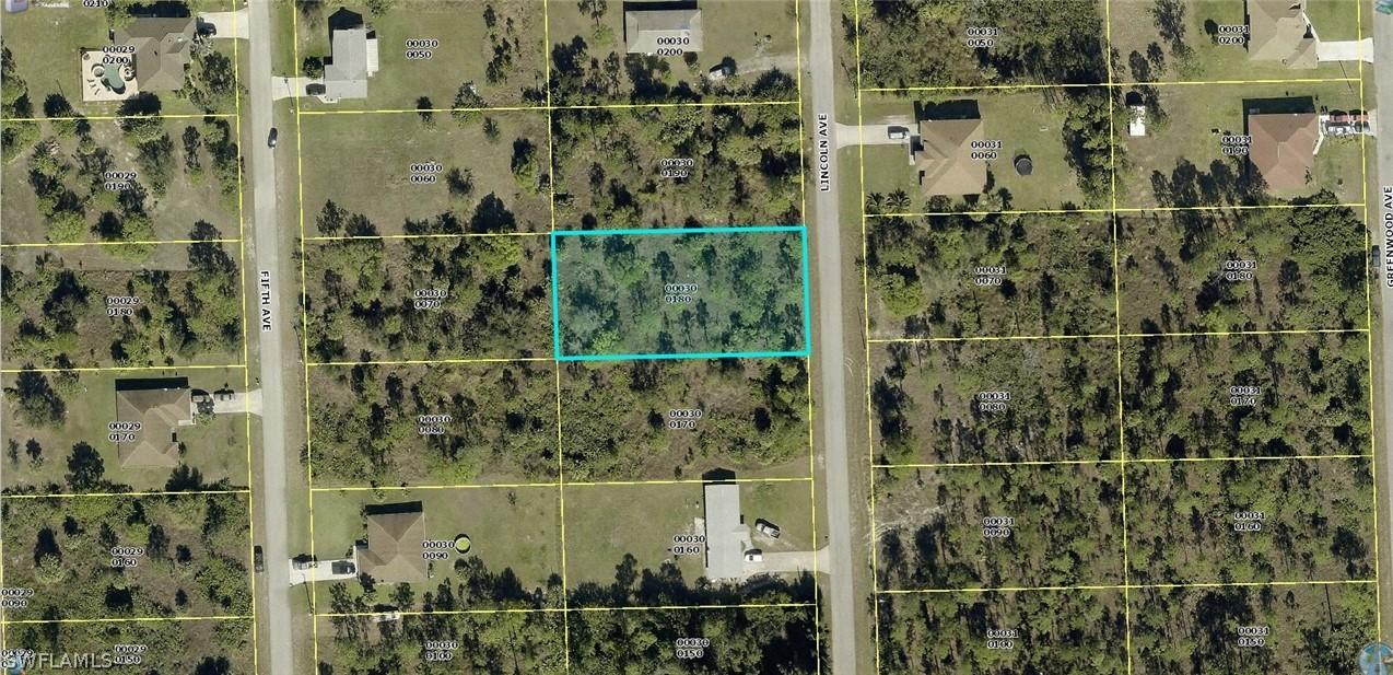 1011 Lincoln Ave., Lehigh Acres, FL 33972