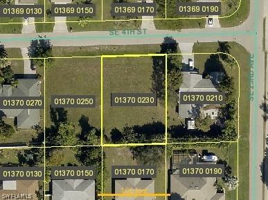 2218 SE 4th St., Cape Coral, FL 33990