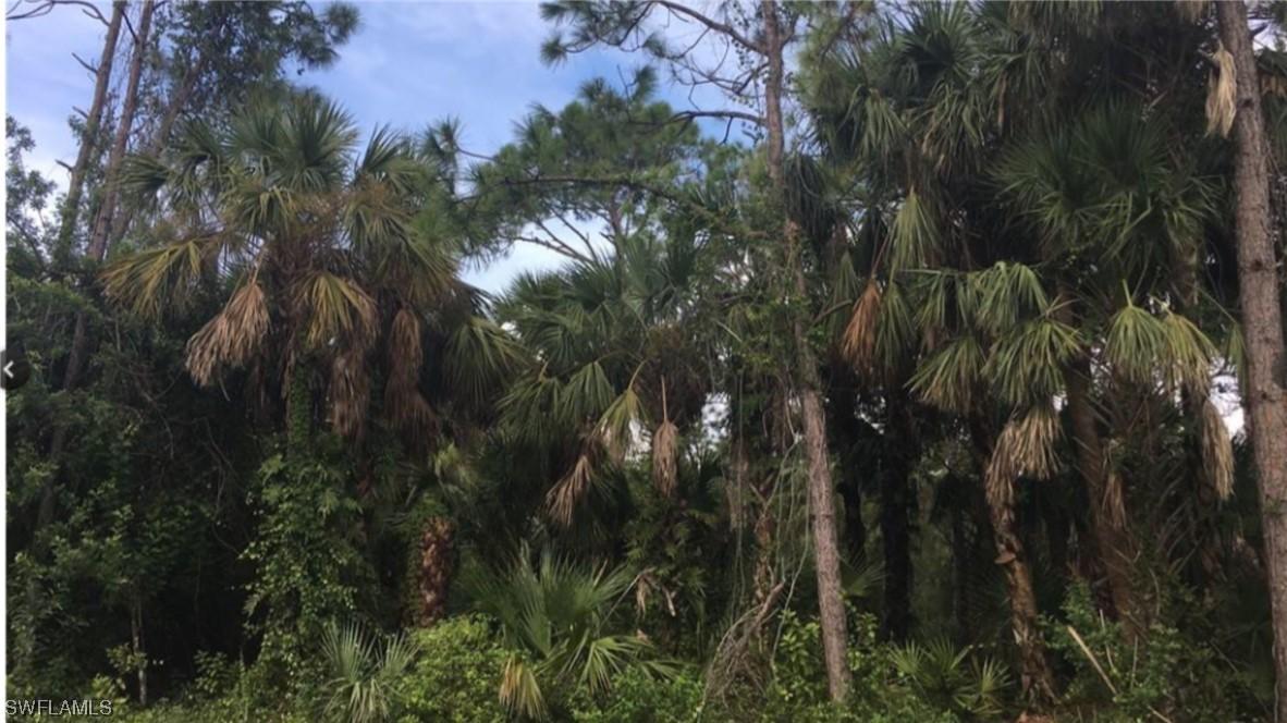 181 9th St., Naples, FL 34117