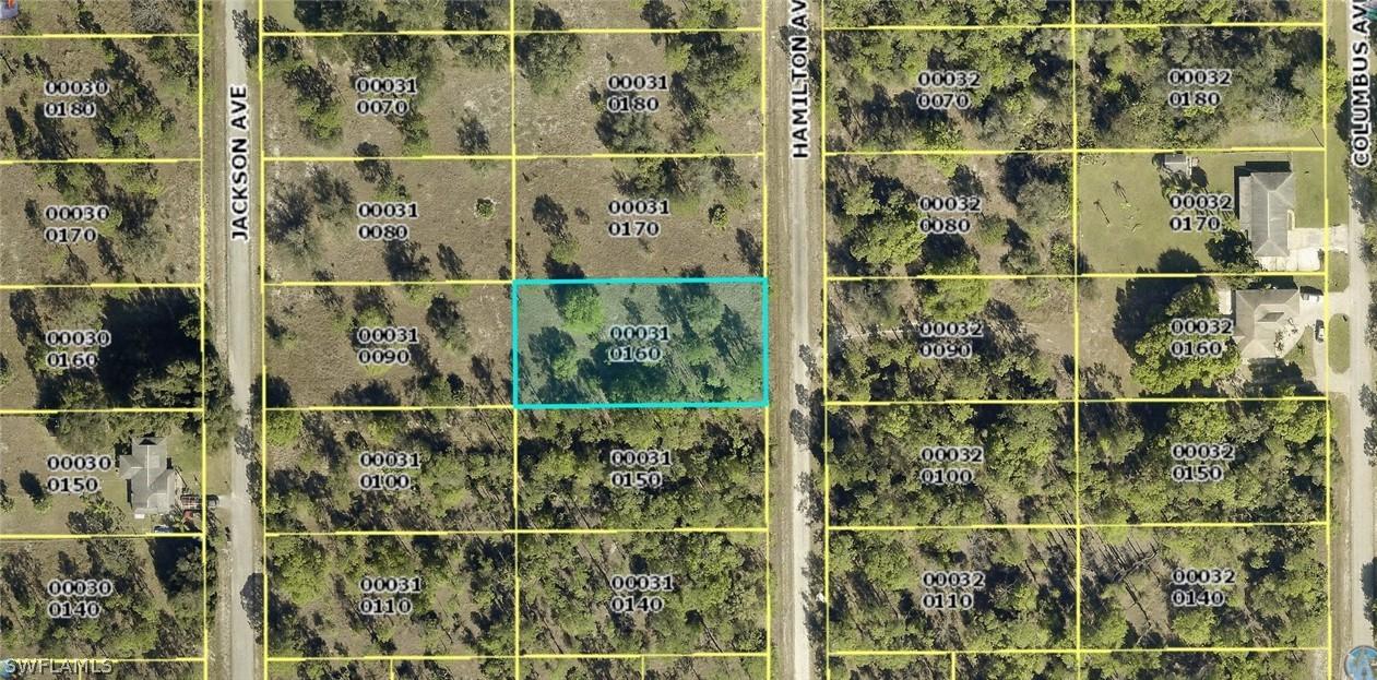 1407 Hamilton Ave., Lehigh Acres, FL 33972