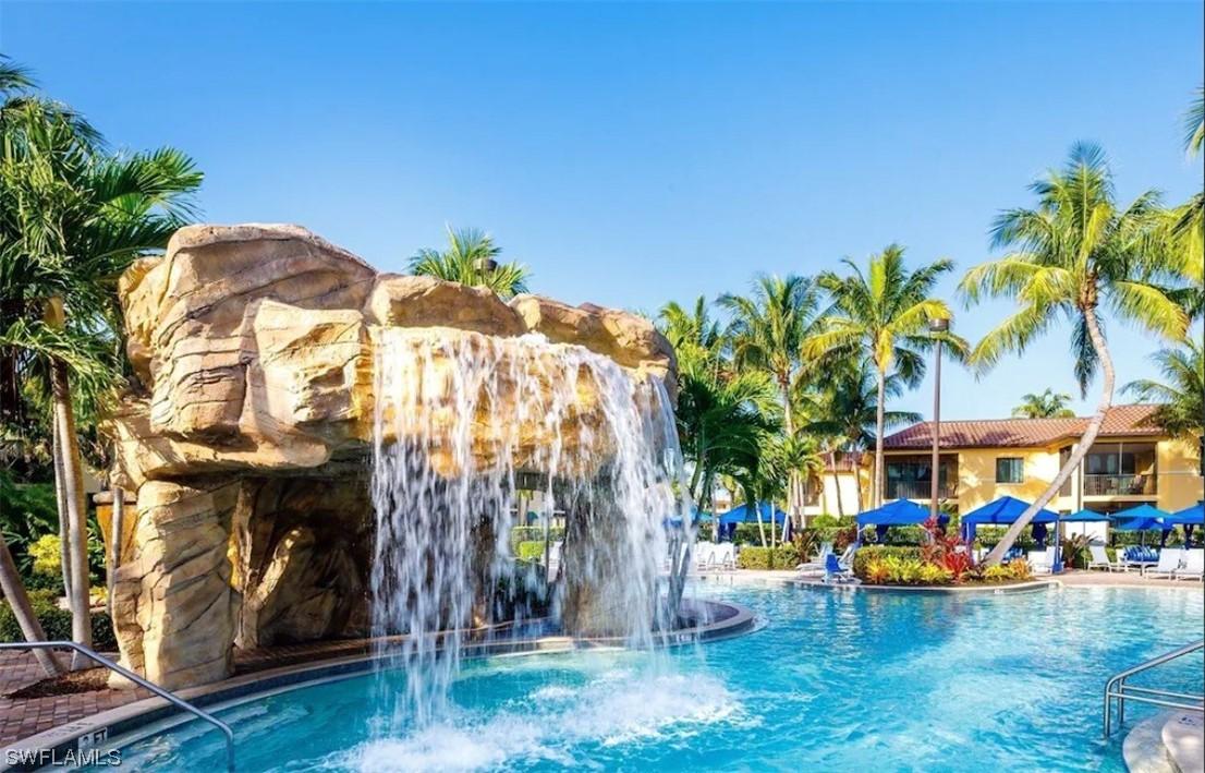 1035 Sandpiper St. #F101, Naples, FL 34102