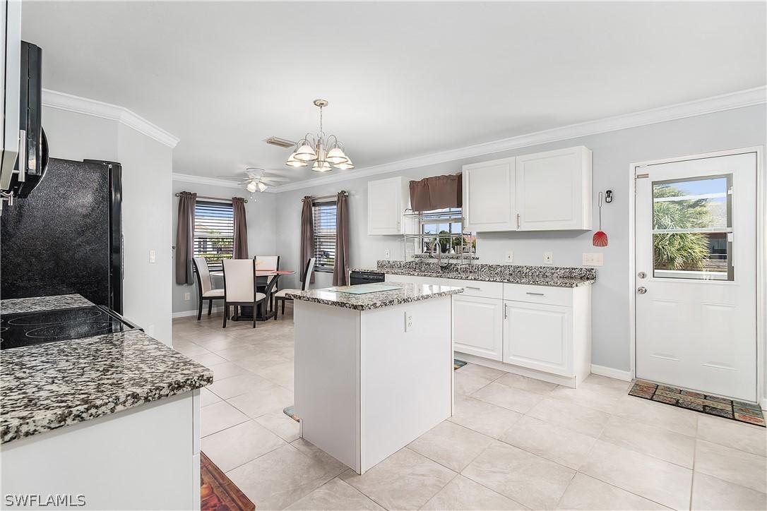 920 Alfreda Ave., Lehigh Acres, FL 33971