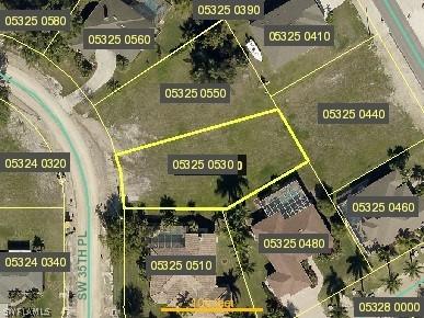 407 SW 35th Pl., Cape Coral, FL 33991