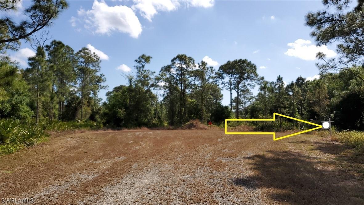 912 Briggs Ct., Lehigh Acres, FL 33974