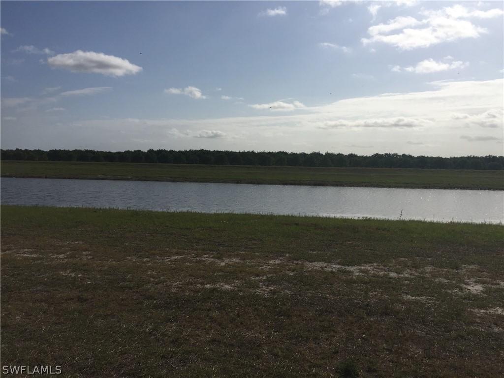 921 Naples Ave., Lehigh Acres, FL 33974