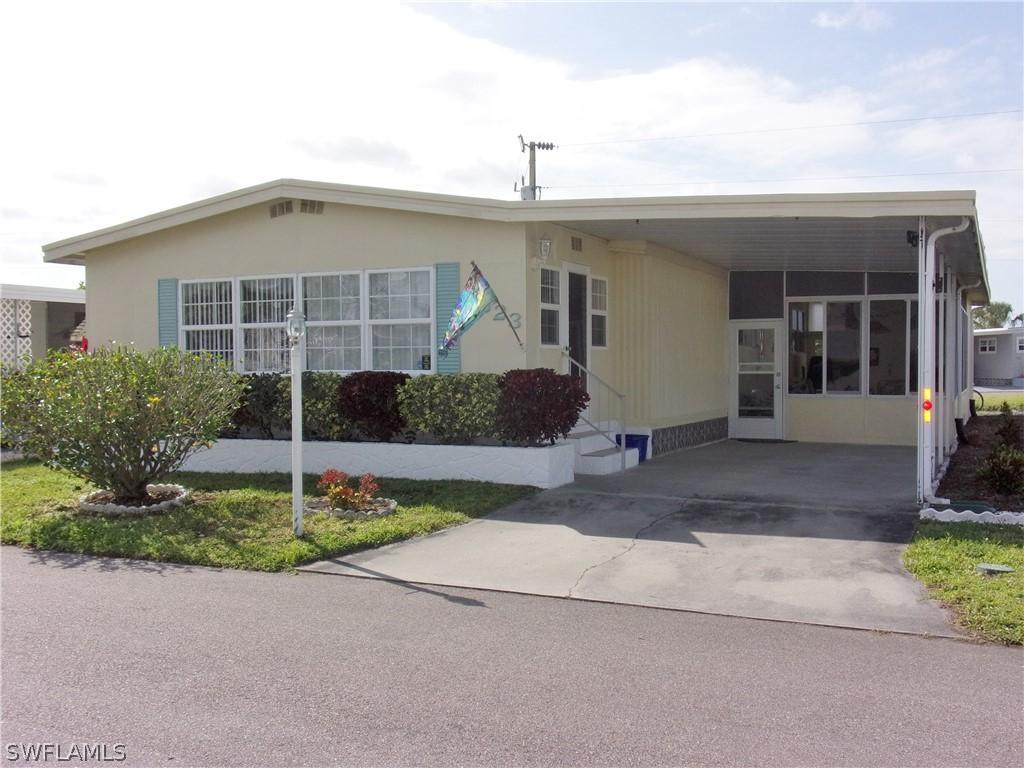5512 Salem Ln., North Fort Myers, FL 33917