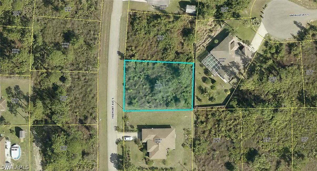 167 Fremont Ave., Lehigh Acres, FL 33974