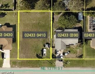 305 NE 13th St., Cape Coral, FL 33909