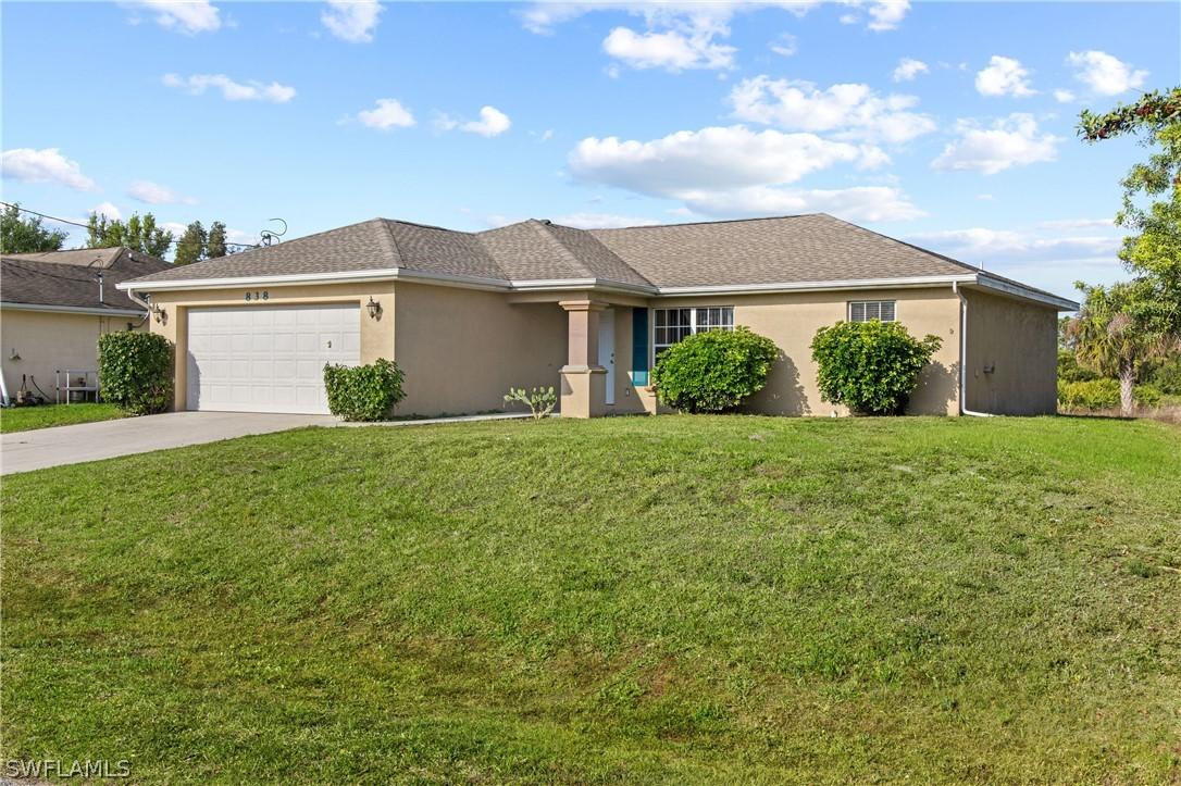 838 Da Vinci Ave., Lehigh Acres, FL 33974