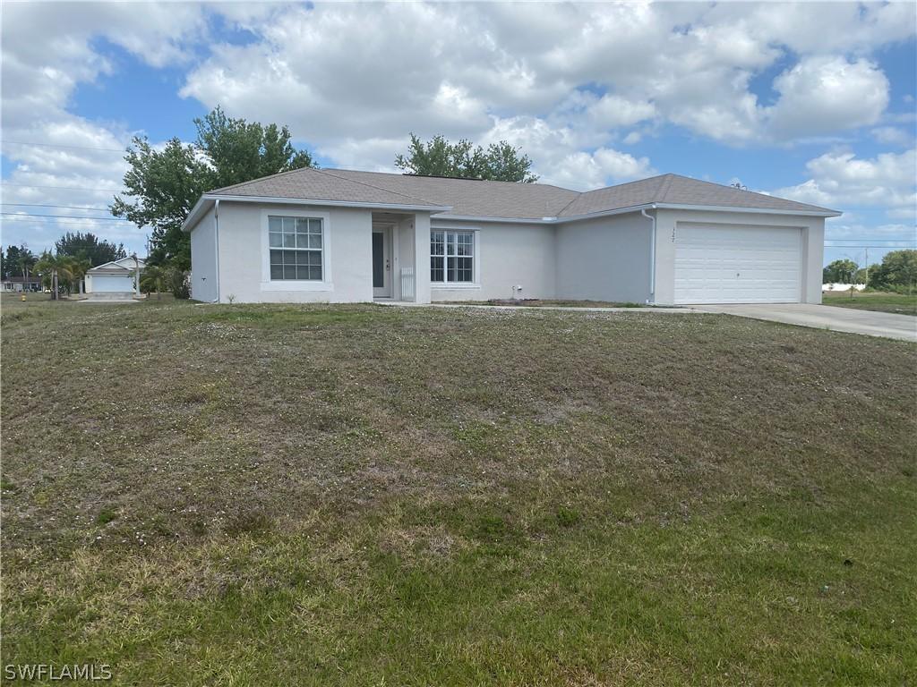 327 NE 7th St., Cape Coral, FL 33909