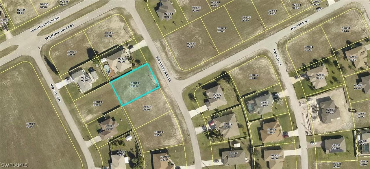 3022 NW Douglas Cir., Cape Coral, FL 33993