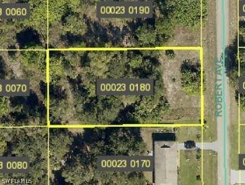 1311 Robert Ave., Lehigh Acres, FL 33972