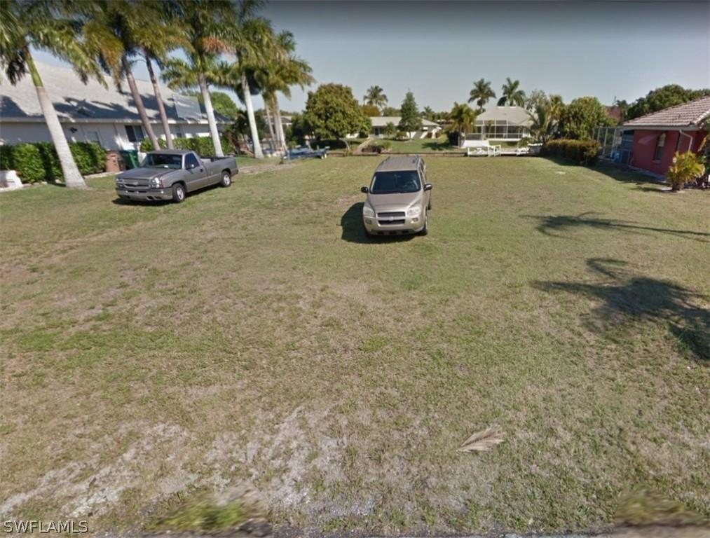 1821 SE 14th St., Cape Coral, FL 33990