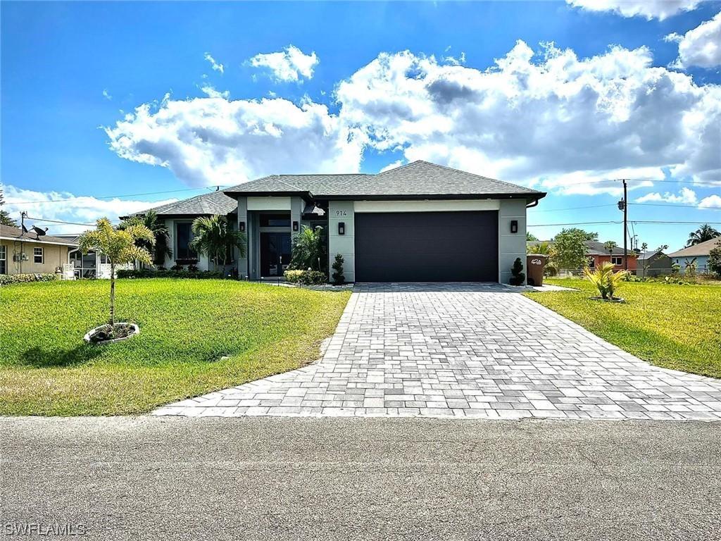 914 NE 18th Ter., Cape Coral, FL 33909