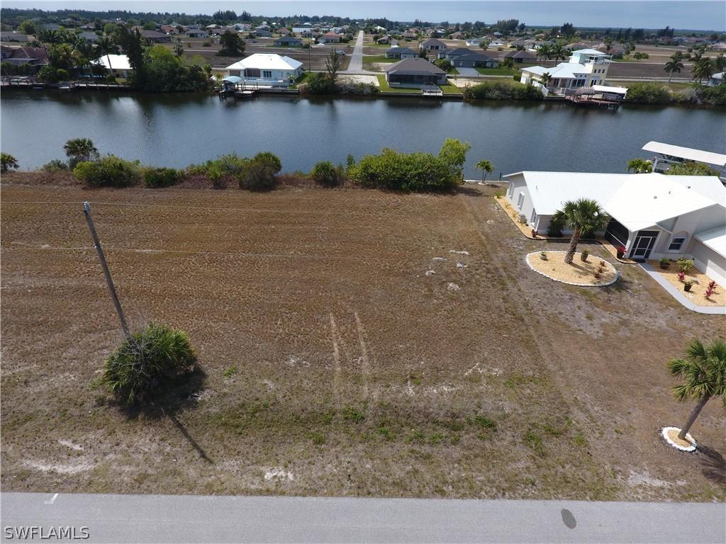 4318 NW 33rd Ln., Cape Coral, FL 33993