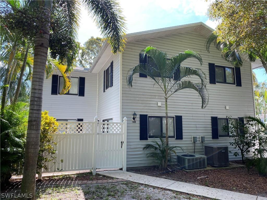 7738 Tamara Lee Ct. #102, Fort Myers, FL 33907