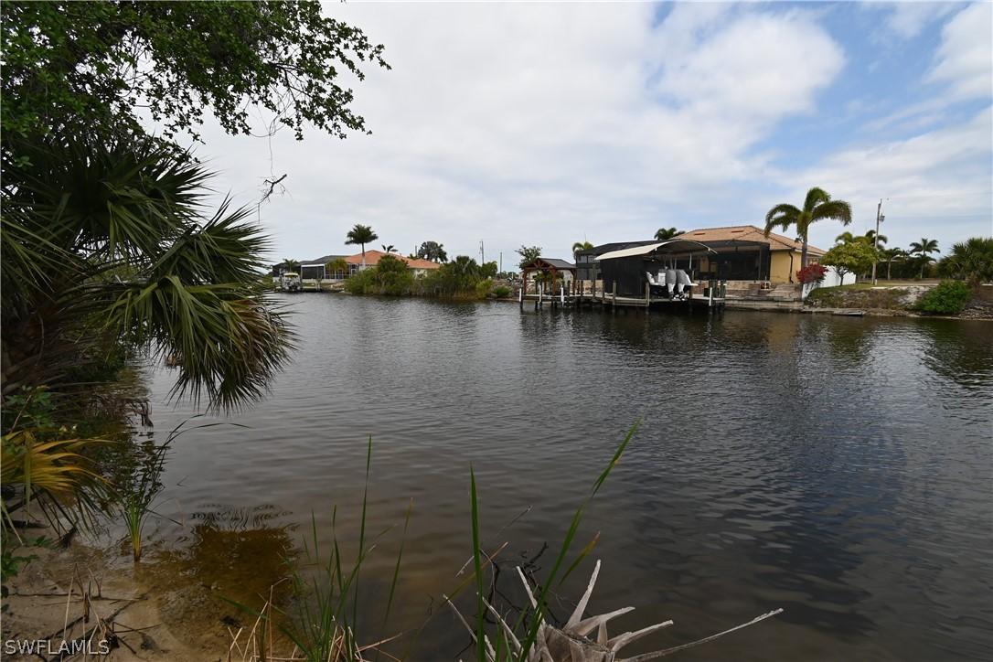 4129 NW 36th Ter., Cape Coral, FL 33993