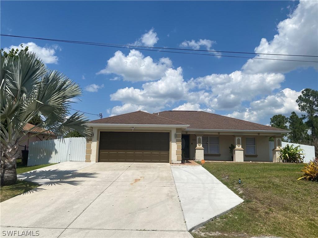 3916 5th St., Lehigh Acres, FL 33971