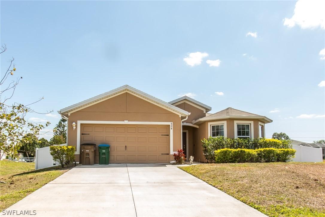 608 NW 11th St., Cape Coral, FL 33993