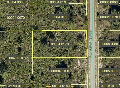 1211 Roosevelt Ave., Lehigh Acres, FL 33972