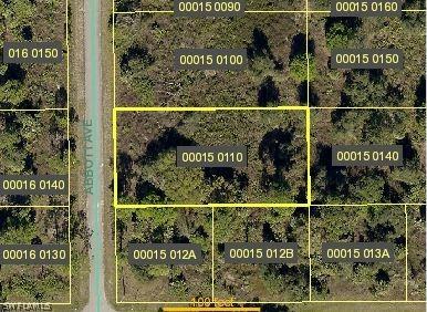 902 Abbott Ave., Lehigh Acres, FL 33972