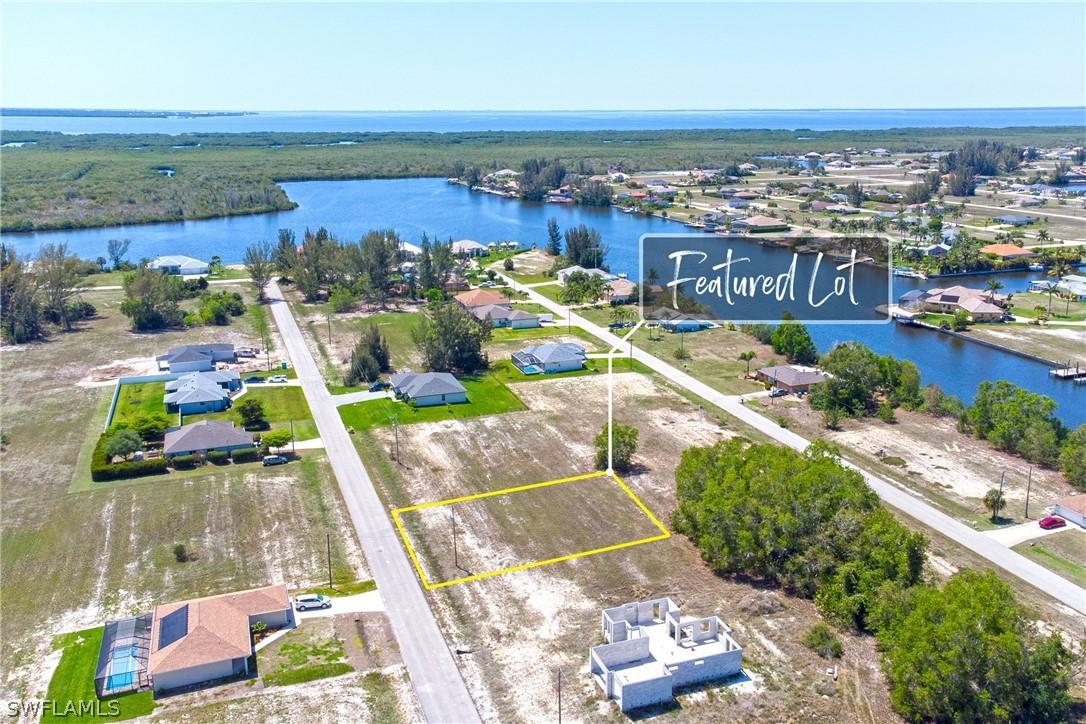 4201 NW 25th Ter., Cape Coral, FL 33993