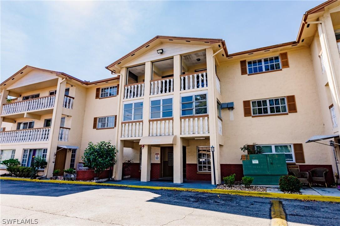 3704 Broadway #111, Fort Myers, FL 33901