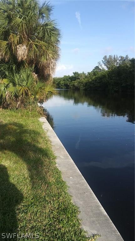 2122 Coral Point Dr., Cape Coral, FL 33990