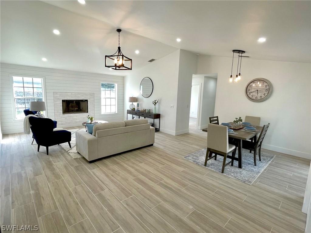 3512 SE 3rd Pl., Cape Coral, FL 33904