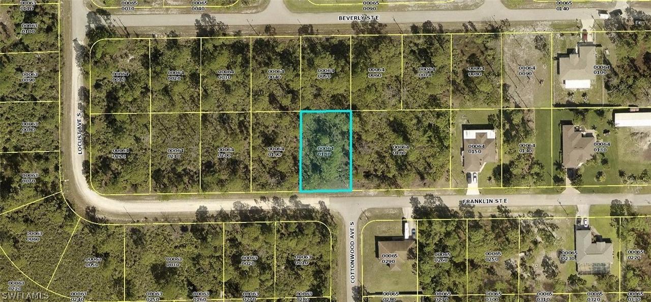 921 Franklin St., Lehigh Acres, FL 33974