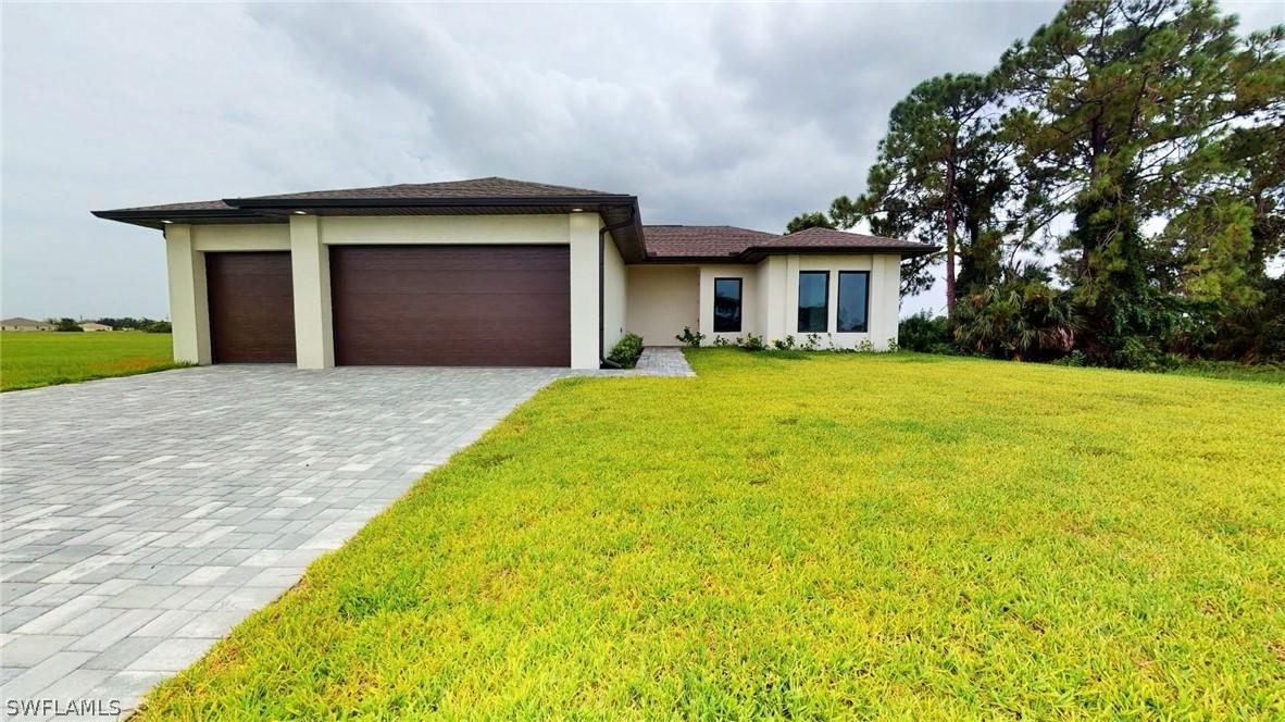 3426 NW 17th Ln., Cape Coral, FL 33993