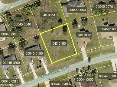 5224/5226 Centennial Blvd., Lehigh Acres, FL 33971