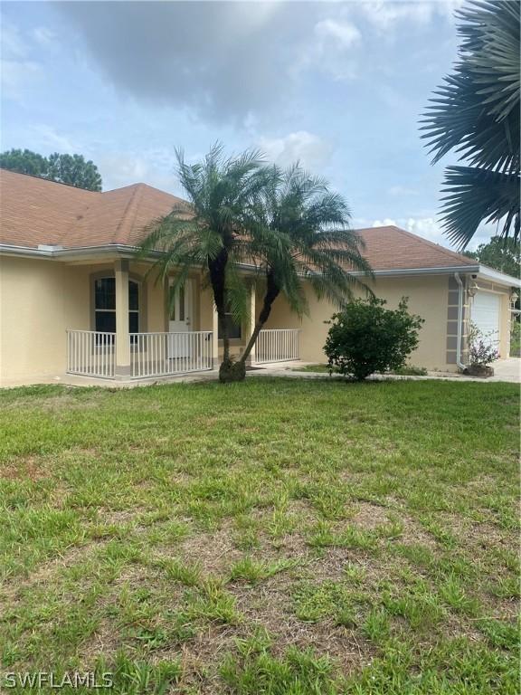 912 Hepburn Ave., Lehigh Acres, FL 33974