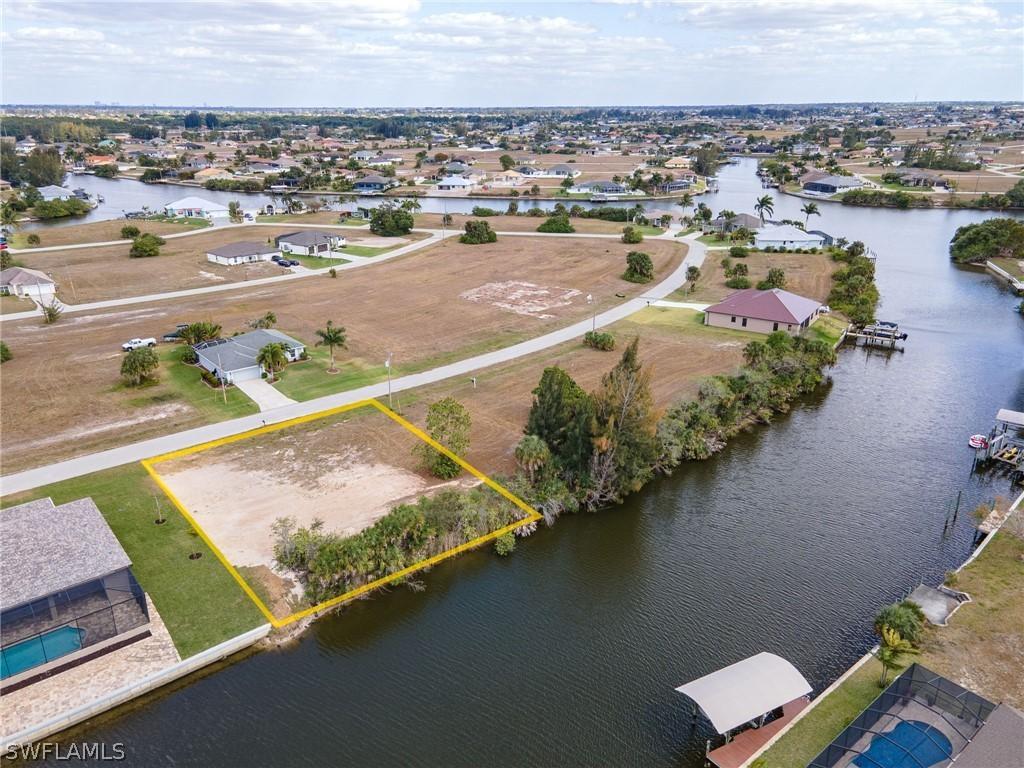 2316 NW 37th Pl., Cape Coral, FL 33993