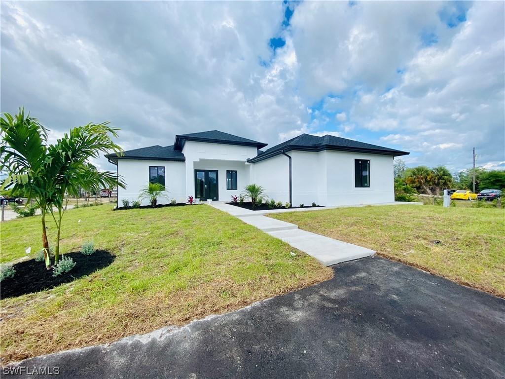 3319 31st Ave., Naples, FL 34120