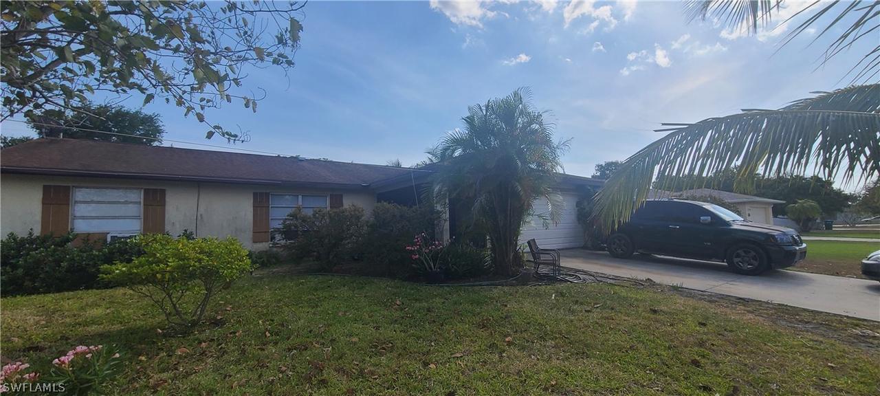 912 SE 18th St., Cape Coral, FL 33990