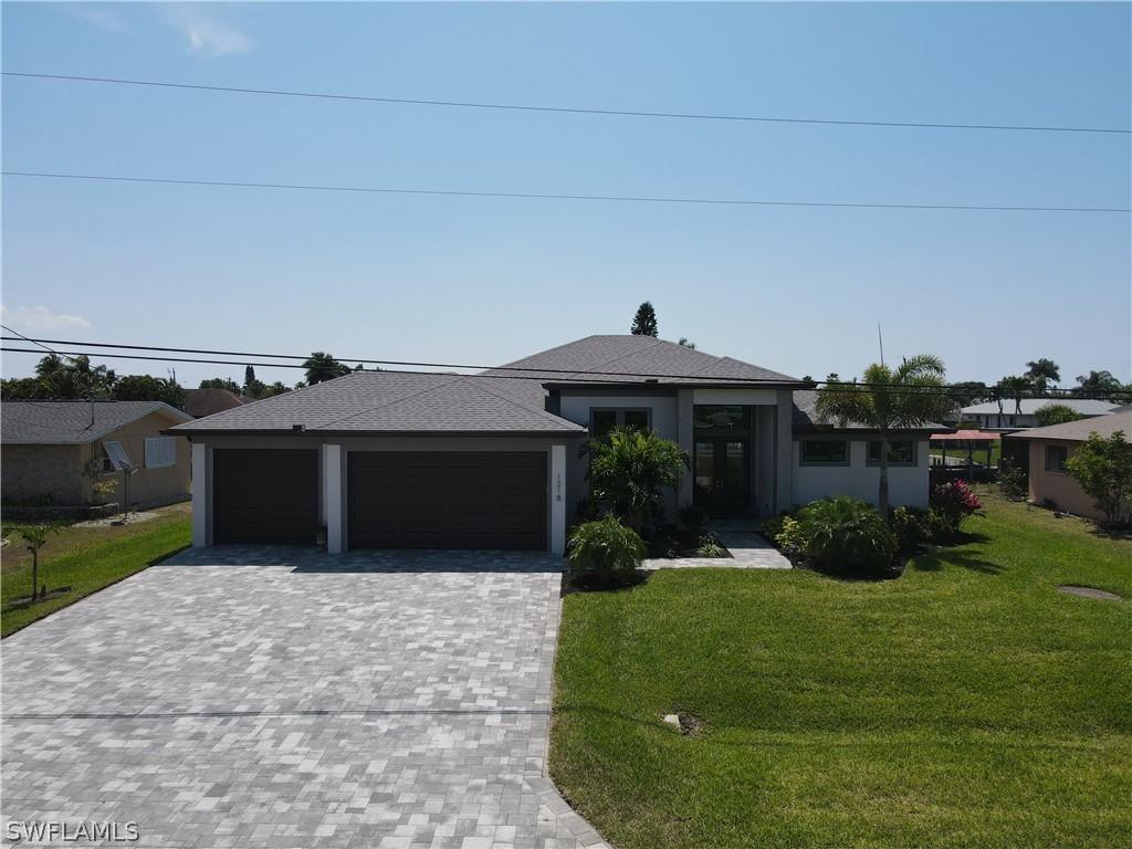 1218 SE 23rd St., Cape Coral, FL 33990